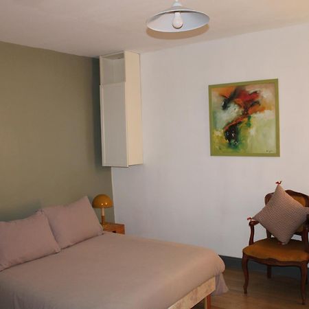 Agreable Appartement P2 Centre Ville Au Calme. Nimes Exterior photo